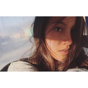 Meet your Posher, Valeria